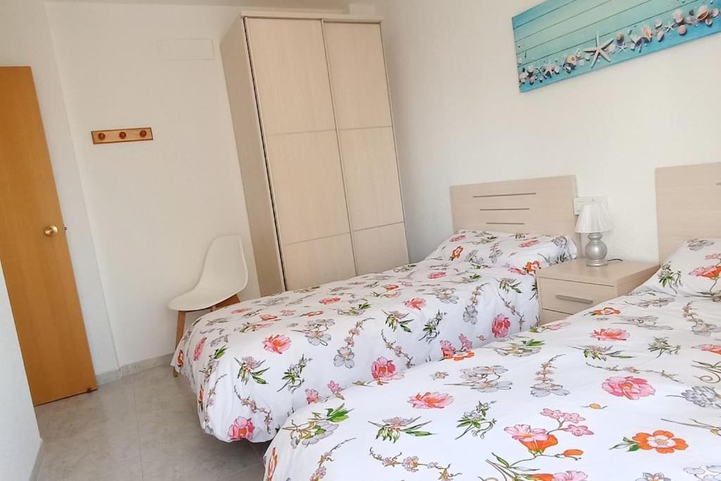 Apartamento Centrico En La Playa Con Piscina. Peniscola Luaran gambar